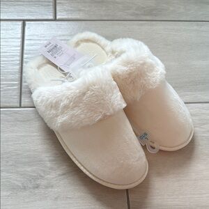 Auden Cream Plush Slippers with Faux Fur